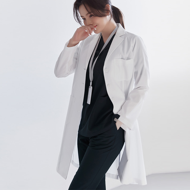 Camice Bianco da Medico in Sti - Medical Lab Years recensione e prezzo